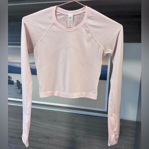 lululemon swiftly long sleeve cropped top size 4 baby pink